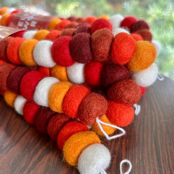 Trader Joe’s Felted Wool Garland, Handcrafted, Fall Seasonal Thanksgiving Colors - Picture 3 of 8
